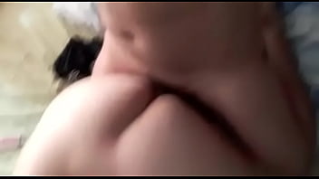 Esposa caliente me pide que la penetre