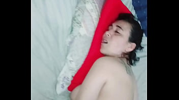 Naree disfrutando y con buen orgasmo