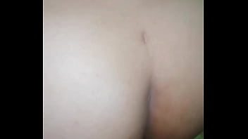 Que me arias si me encuentras así en tu cama ' me comerías el culo