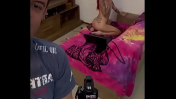 Produzindo a ruiva gostosa