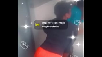 Mwanafunzi wa chuo kikuu anaywjua