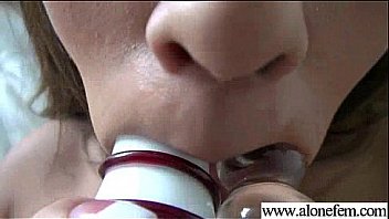 Amateur teen girl love to play with vibrator movie 10