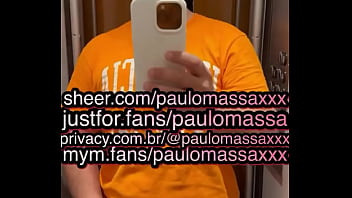 Au moment où ma grosse bite glisse dans ta petite ton destin est scellé pour toujours pas de retour en arrière et t