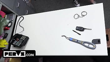 Case no 7906222 the nerdy thief