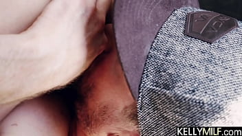 Hard pussyfuck and begging to continue