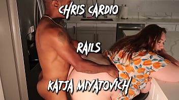 Chris cardio pounds my fat flexible pussy
