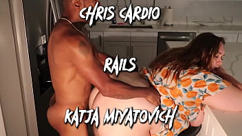 Chris cardio pounds my fat flexible pussy