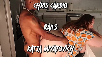 Chris cardio pounds my fat flexible pussy
