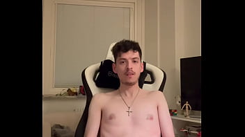 Would you give me a bj underneath the table spizue