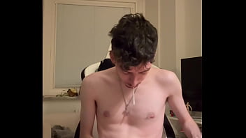 Would you give me a bj underneath the table spizue