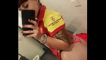 Bailando para que se te pare la verga