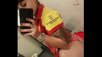 Bailando para que se te pare la verga