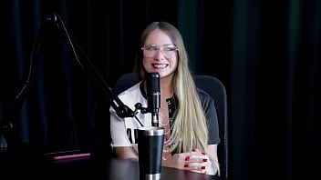 Os Melhores Momentos Da Loira Naty Varga No Fire Cast Com A Baby Fire Sheer Red thumbnail