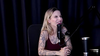 Os melhores momentos da loira naty varga no fire cast com a baby fire sheer red