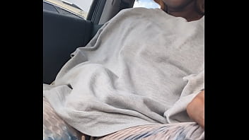 Nae cums and gets wett