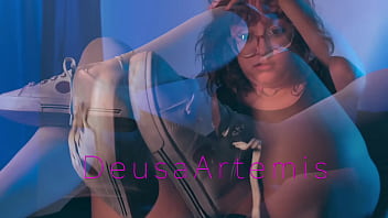 You think you can resist the smell of my dirty nylons