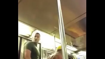 Sexo En El Metro thumbnail