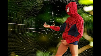 Spiderman Wanking thumbnail