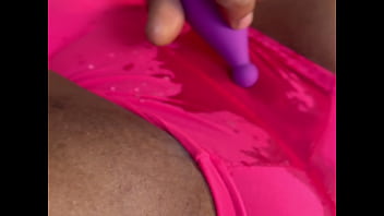 Ebony squirting through shorts full video on xvideos red