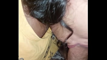 ¡ay dios mío ¡mi boca no puede contener tanto semen