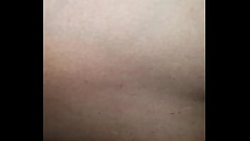 Convidei uma solteiro e um solteiro pra quarto e fizemos loucuras