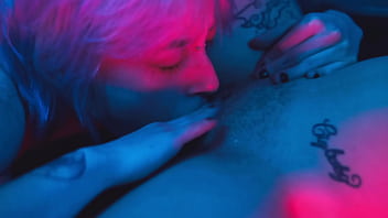 Amazing Pussy Eating & Foot Fetish thumbnail