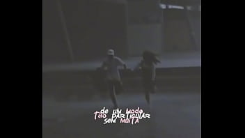 Novinha se masturbando até orgasmo