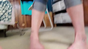 I have decided to start telling some of my foot models specifically about discord and how it is better than other places w