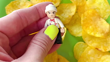 Mia's mimi giantess mouth tour