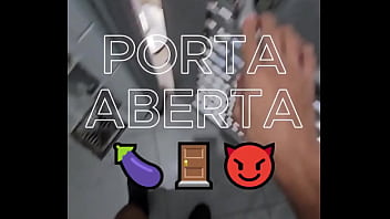 Querido diário 10 banheirão flagra mamada leitada exibicionismo boquete porta aberta foda na escada cuceta de