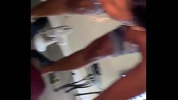 Sucking dick while he games