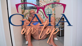 391 milf teacher anal public toilet pissing squirting drink pee