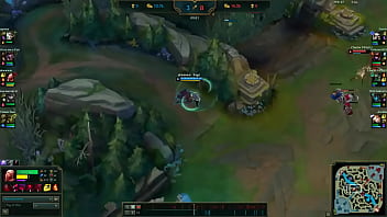 Vladzão sugando o graveto sem dó nem piedade