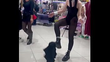 My first time in public wearing a cosplay #bunnygirlsenpai