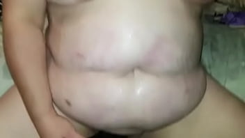 Sexy bbw creamy pussy and a giant facial