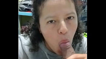 Mi hijastra me dijo que no aguantaría sus chupadas