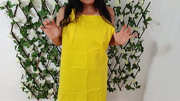 Sexo Com A Vendedora De Verduras Ela Não Tinha Troco Então Acabamos Transando Em Pé No Local De Trabalho Dela thumbnail
