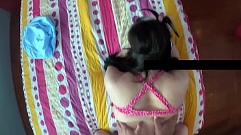 Zamira culona se folla a su propio hijastro en videollamada para su esposo