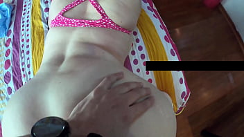 Zamira culona se folla a su propio hijastro en videollamada para su esposo