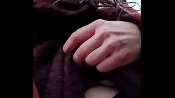 2025 02 25 esclave f autoseance harnais de cuir exhib en extérieur