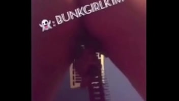 Bunkgirl pussy fuck