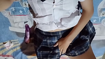 Me masturbo con mi jueguete que deli casero real