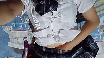 Me masturbo con mi jueguete que deli casero real