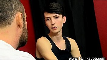 Pic Of Fake Gay Celeb The Desperate Tiny Twink Gets On His Knees To thumbnail