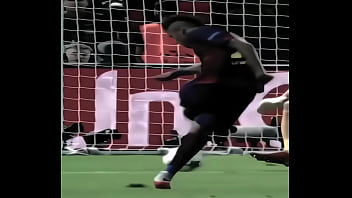 Neymar humilhando novinhos