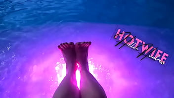 Foot fetish friday #footfetısh #friday #milf #hotwife #interracialcontentcreator #naturalbeauty #nativeamerican