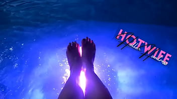 Foot fetish friday #footfetısh #friday #milf #hotwife #interracialcontentcreator #naturalbeauty #nativeamerican