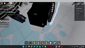 $ caras arrombam uma garotinha e deixam ela roxa