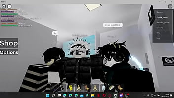 $ caras arrombam uma garotinha e deixam ela roxa