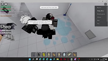 $ caras arrombam uma garotinha e deixam ela roxa